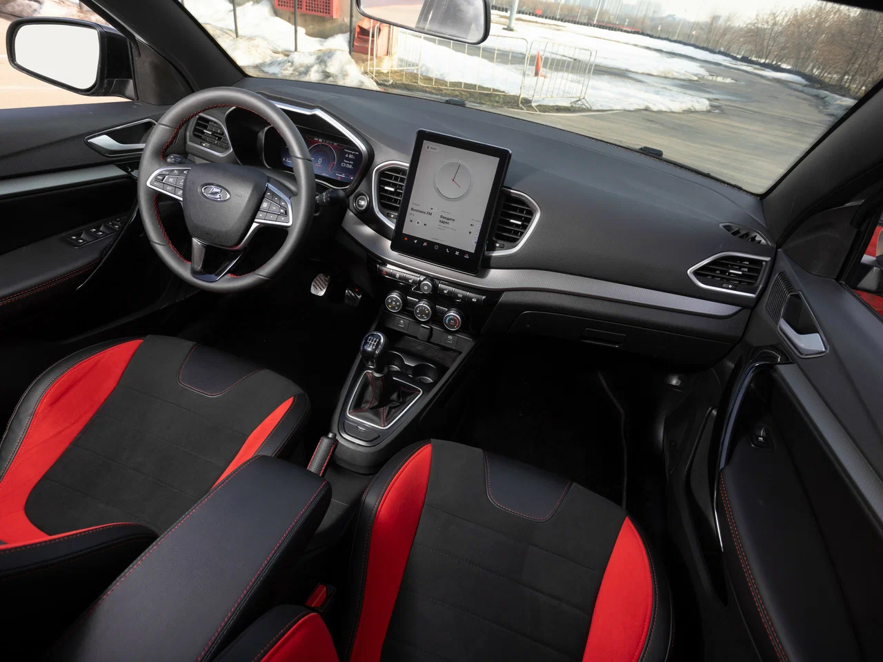 Lada Vesta SW Sport - фото №23