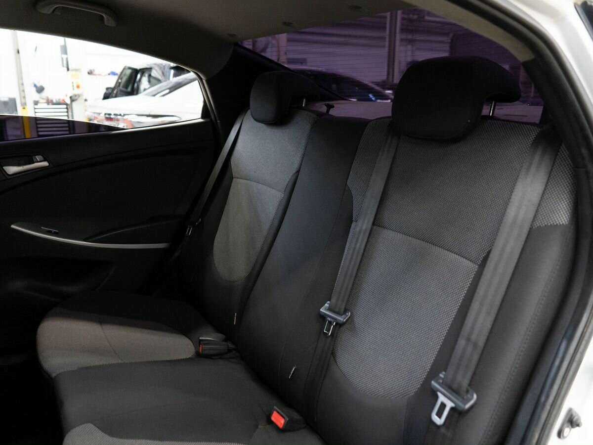 Hyundai Solaris, 2013 - фото №4