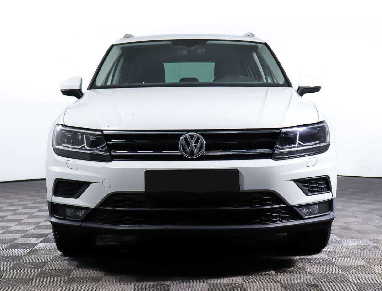 Volkswagen Tiguan, 2018 - фото №2