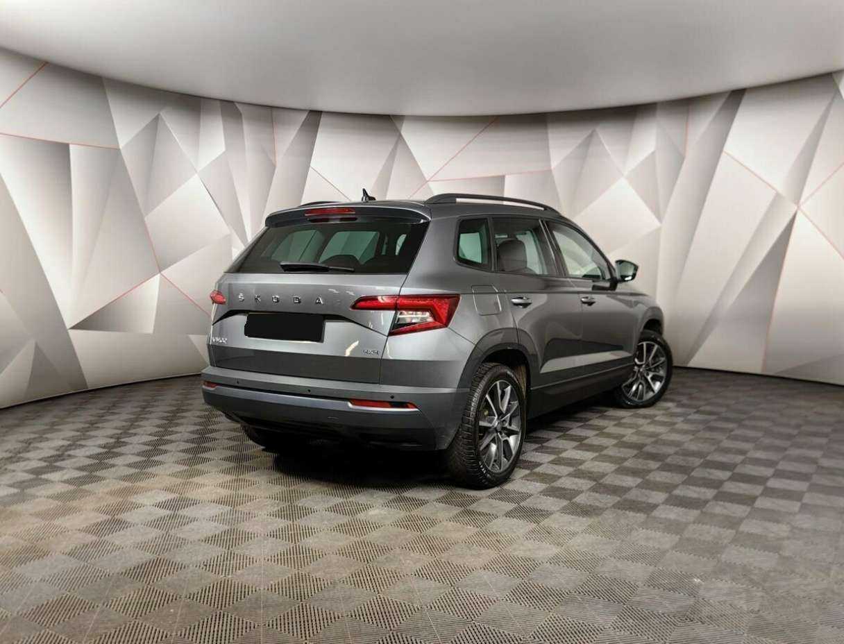 Skoda Karoq DSG6, 2020 - фото №2