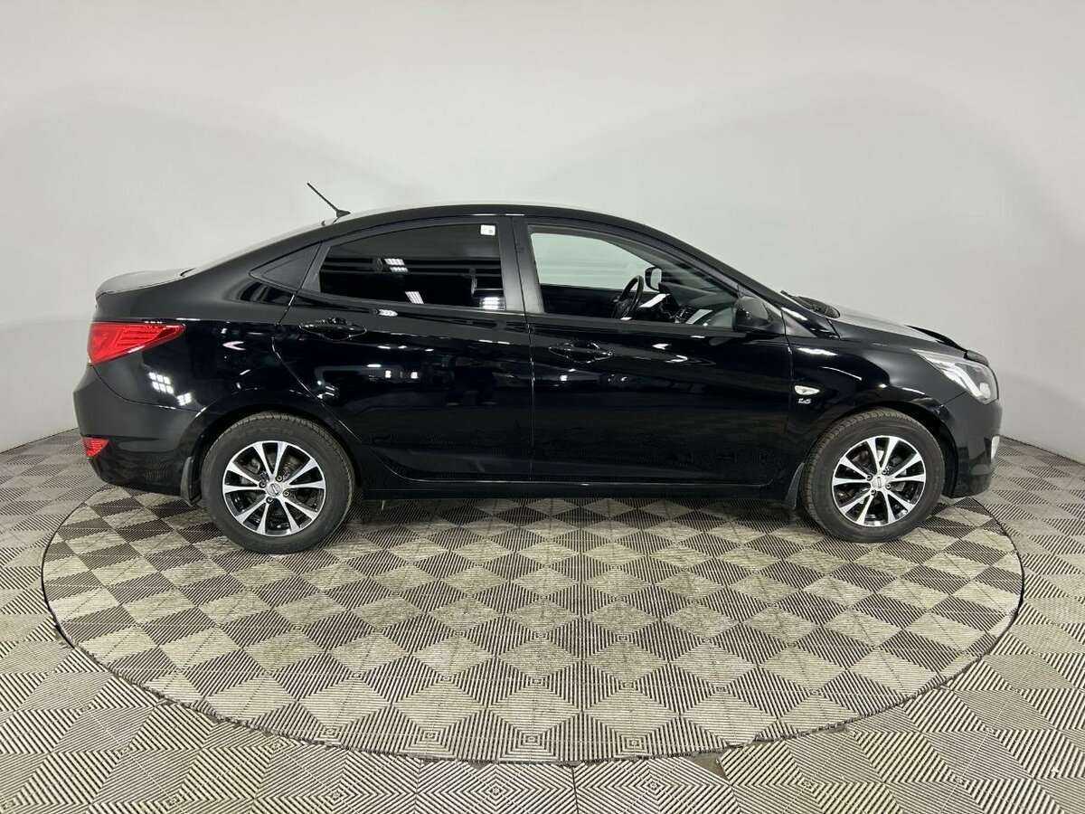 Hyundai Solaris, 2015 - фото №4