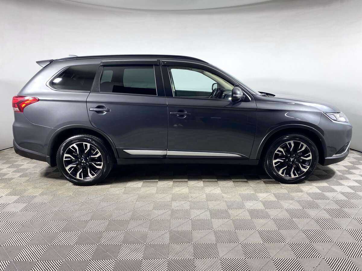 Mitsubishi Outlander, 2021 - фото №4