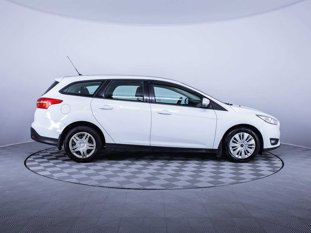 Ford Focus, 2015 - фото №4