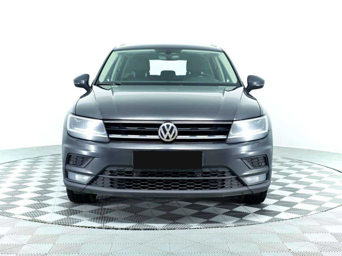 Volkswagen Tiguan, 2017 - фото №2