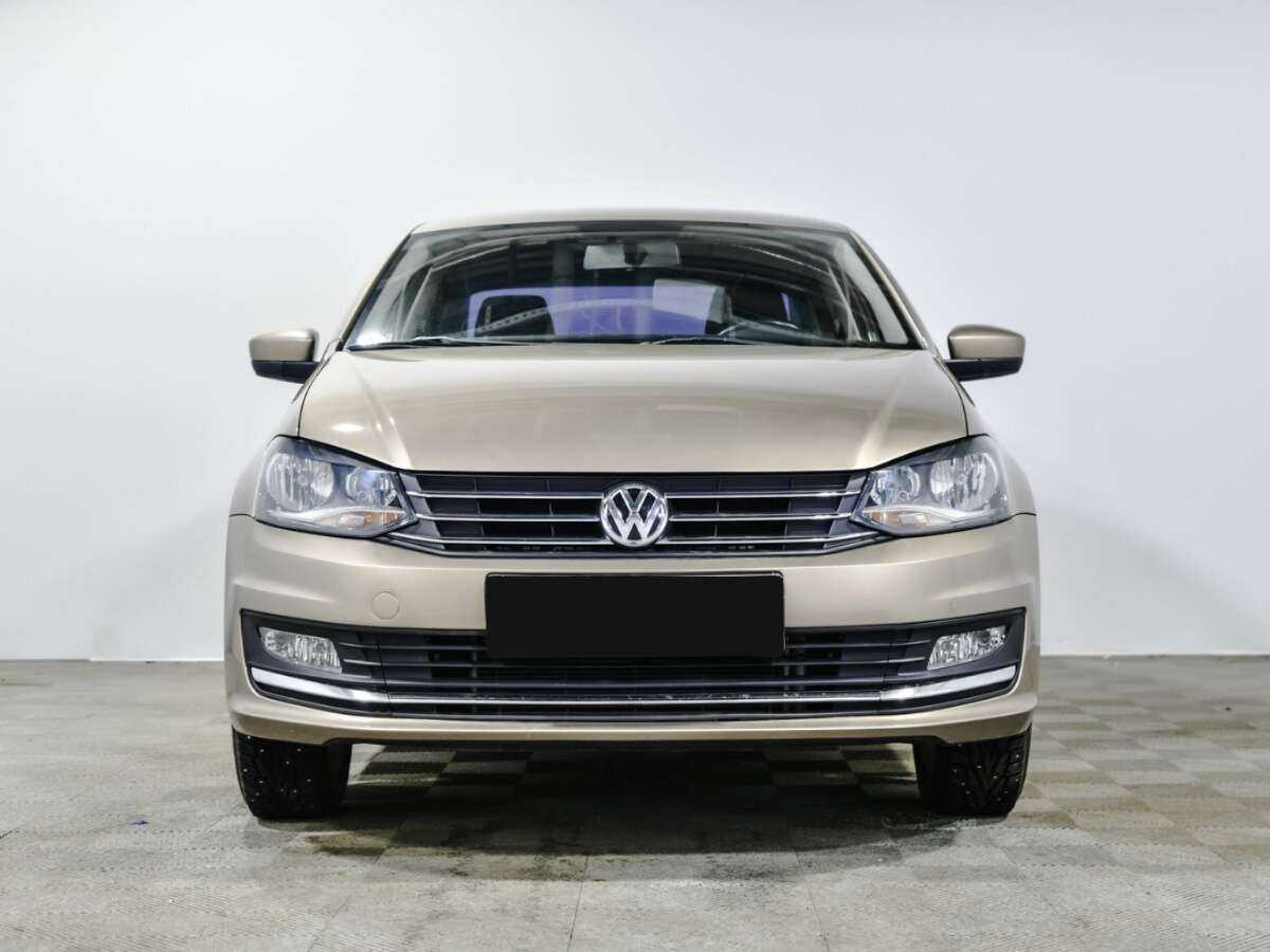 Volkswagen Polo, 2015 - фото №2