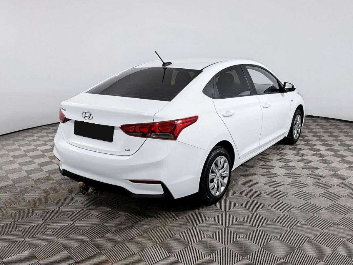 Hyundai Solaris, 2019 - фото №4