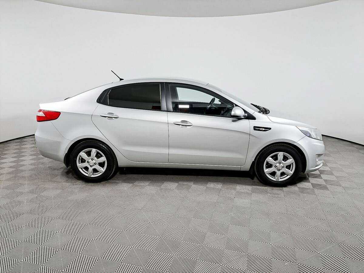 Kia Rio 6-speed, 2015 - фото №3
