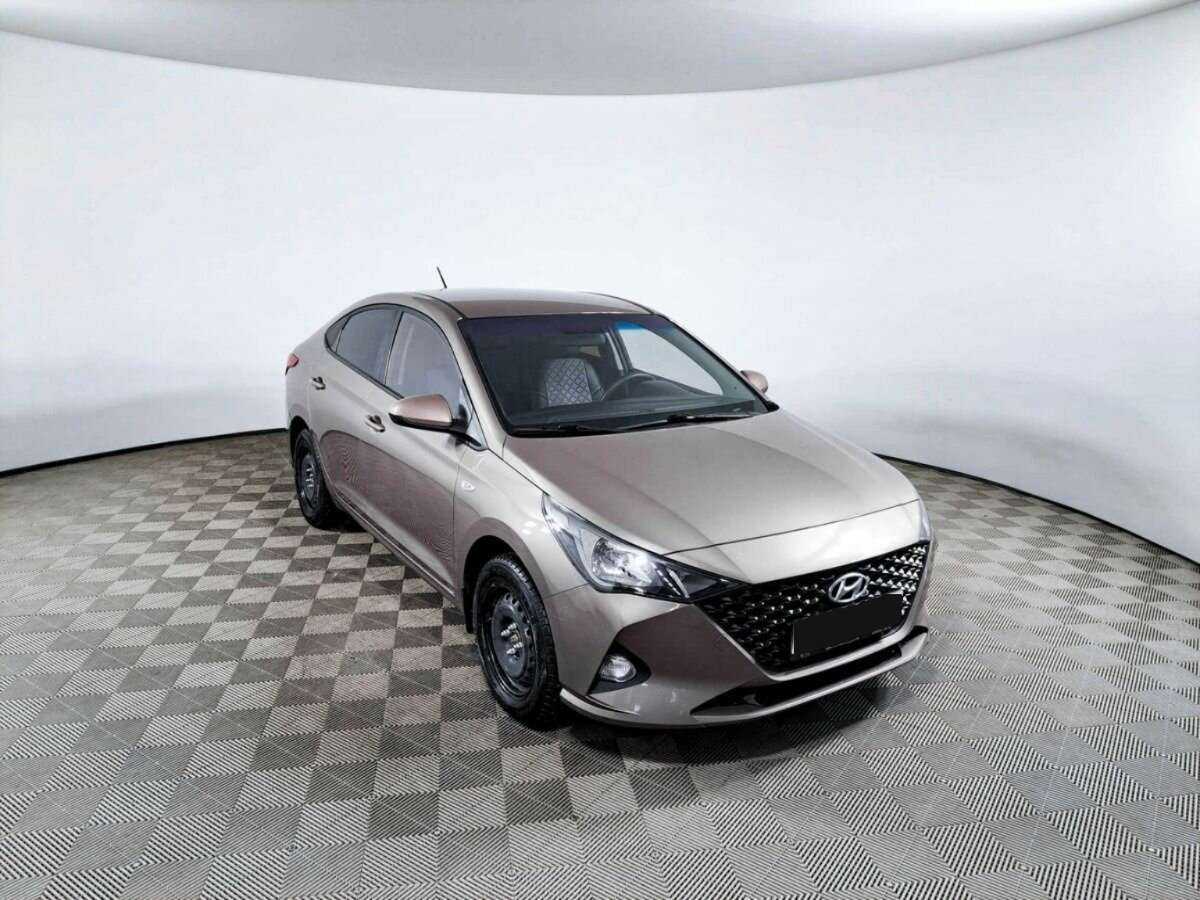 Hyundai Solaris, 2020 - фото №3
