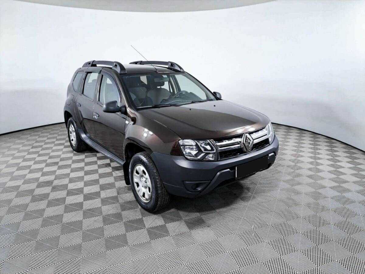 Renault Duster, 2017 - фото №3