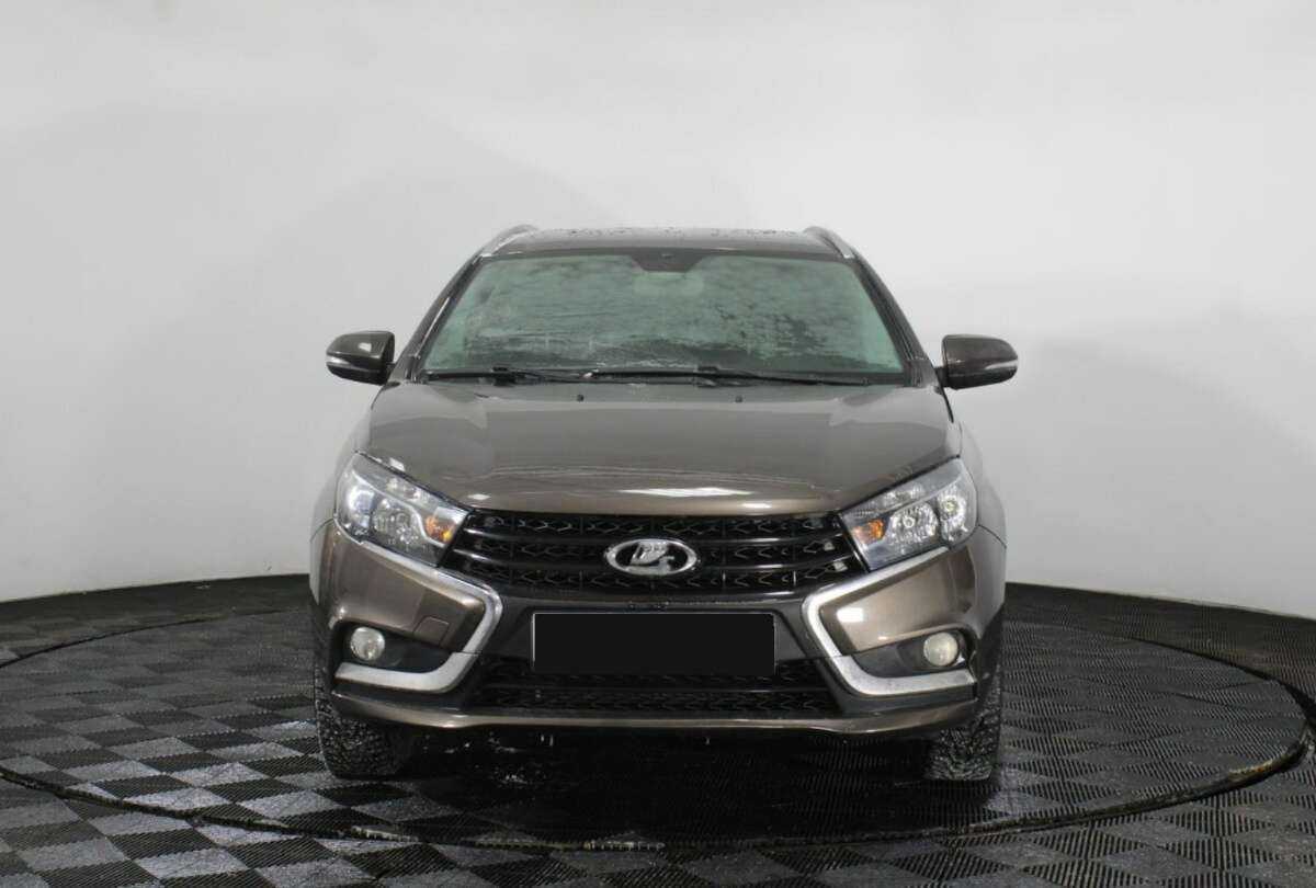 Lada (ВАЗ) Vesta SW, 2020 - фото №2