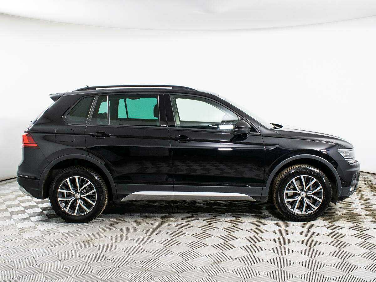 Volkswagen Tiguan, 2018 - фото №4