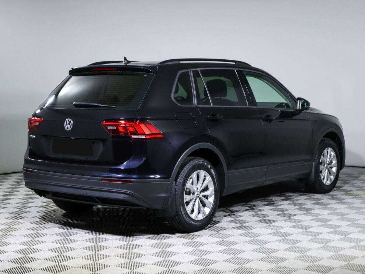 Volkswagen Tiguan, 2020 - фото №4