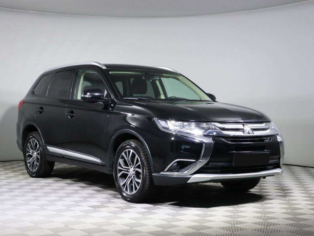 Mitsubishi Outlander, 2018 - фото №3