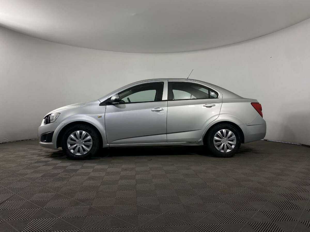 Chevrolet Aveo, 2013 - фото №4
