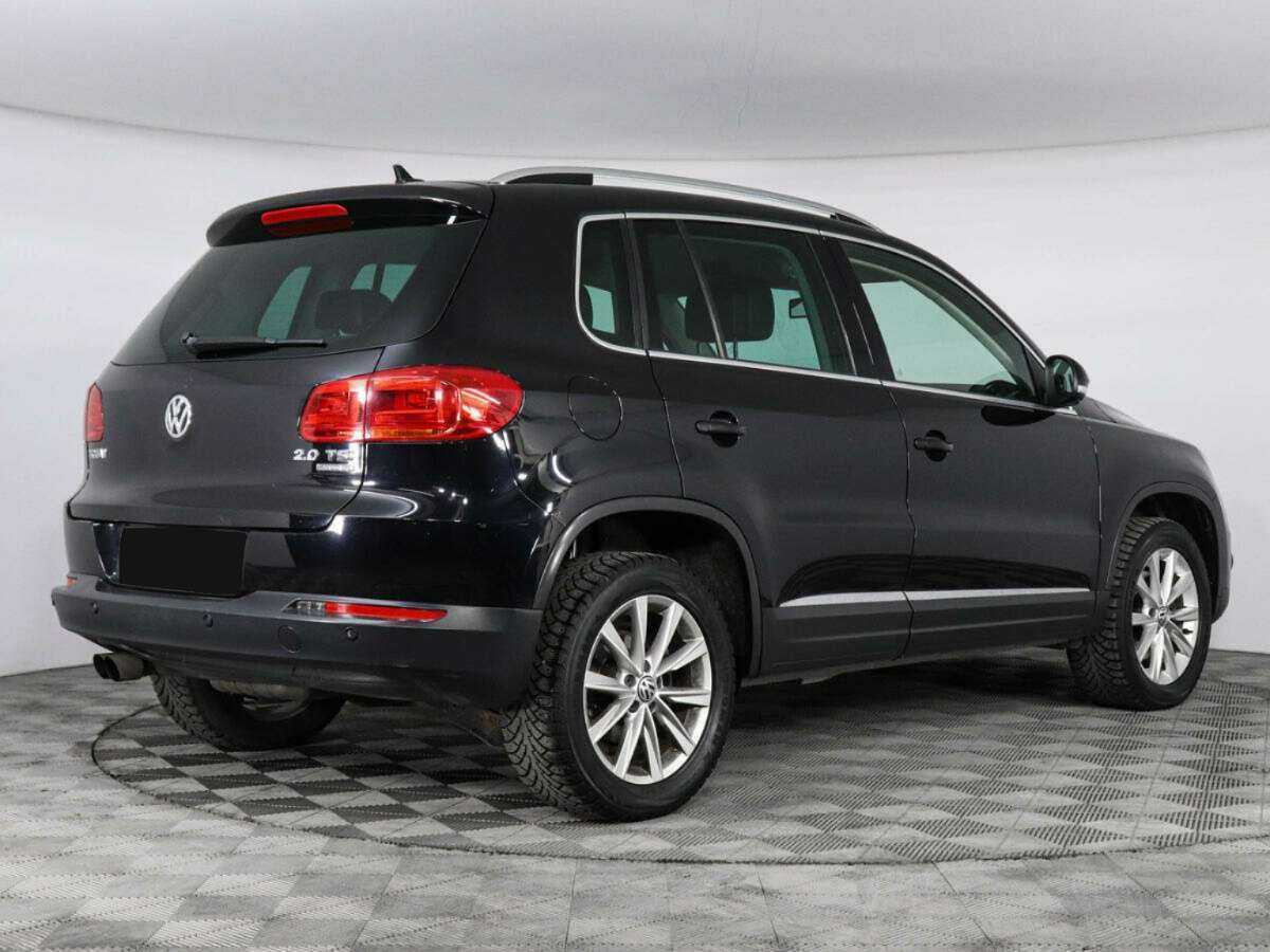 Volkswagen Tiguan, 2012 - фото №3