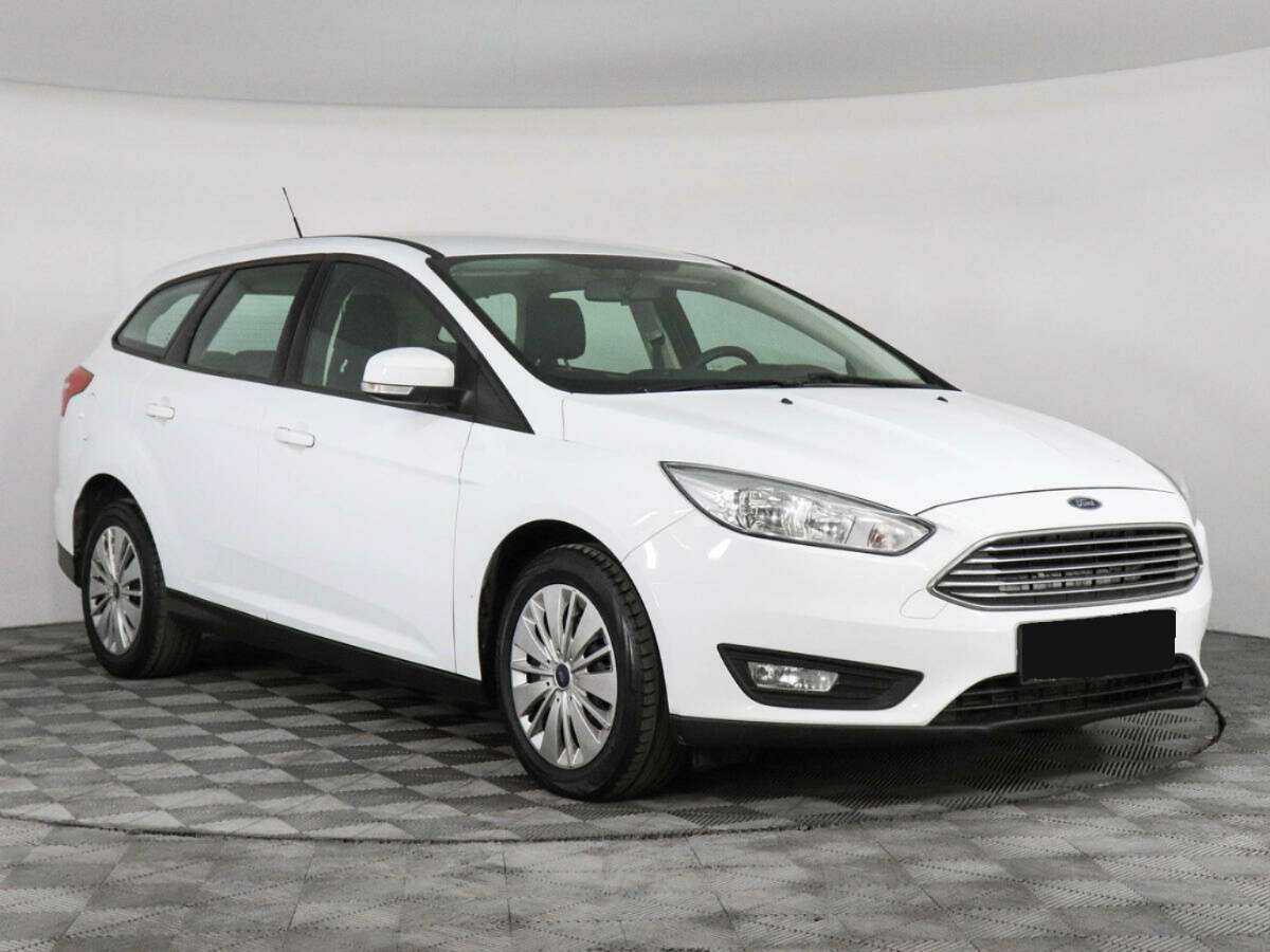 Ford Focus, 2018 - фото №3