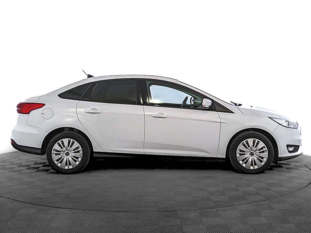 Ford Focus, 2018 - фото №4