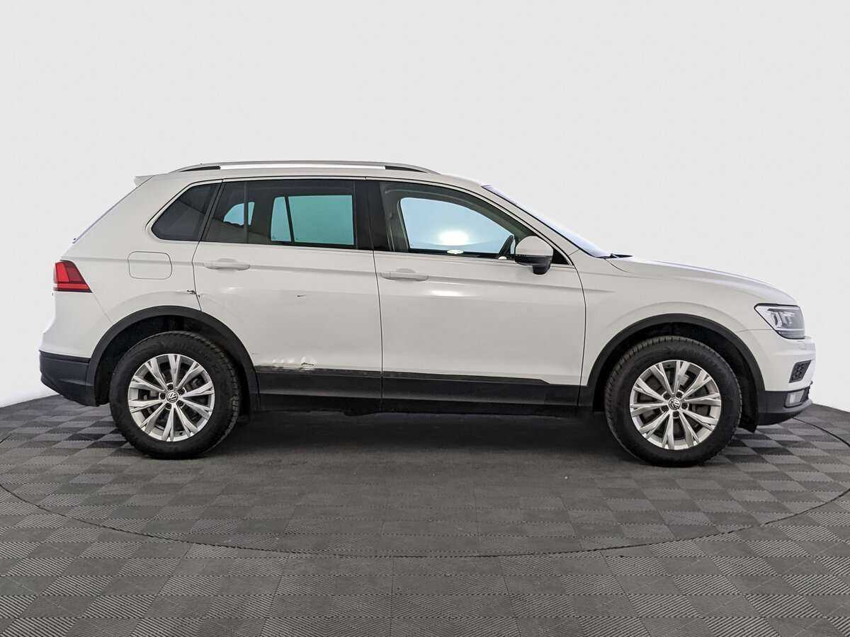 Volkswagen Tiguan, 2018 - фото №4
