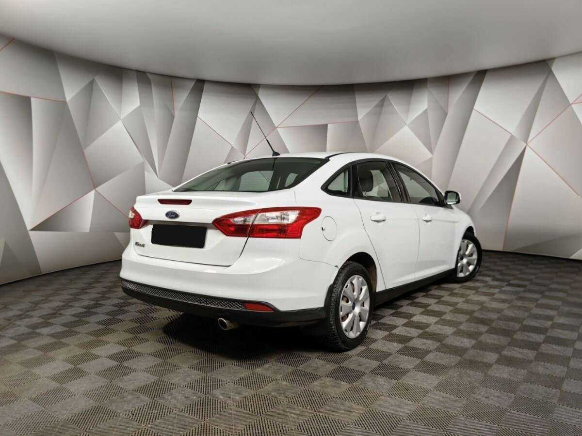 Ford Focus, 2014 - фото №2