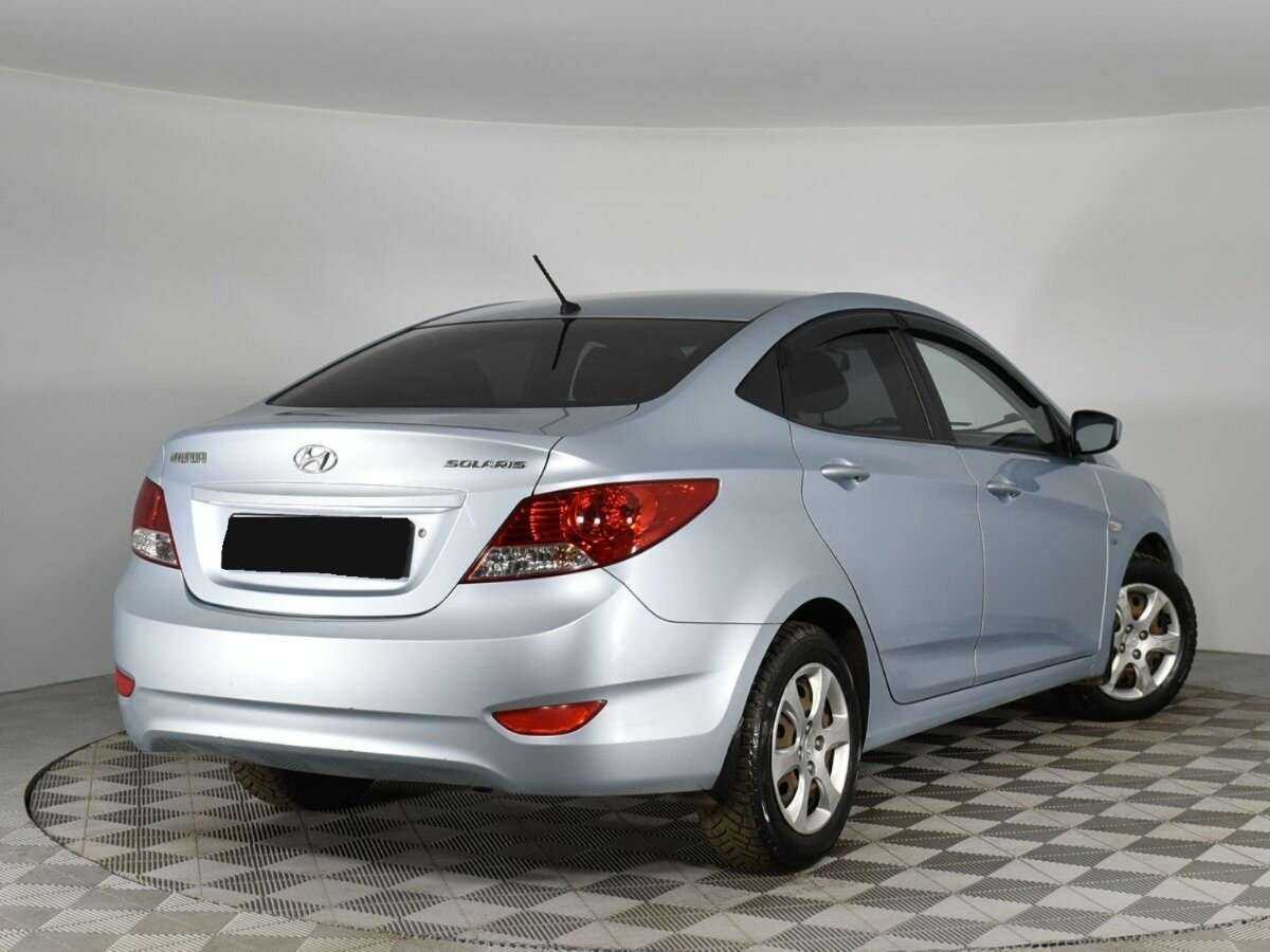 Hyundai Solaris, 2012 - фото №2