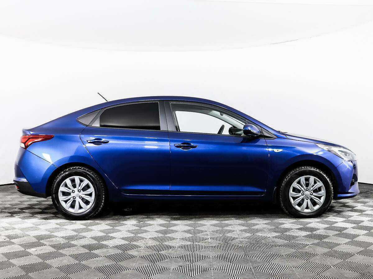 Hyundai Solaris, 2022 - фото №4