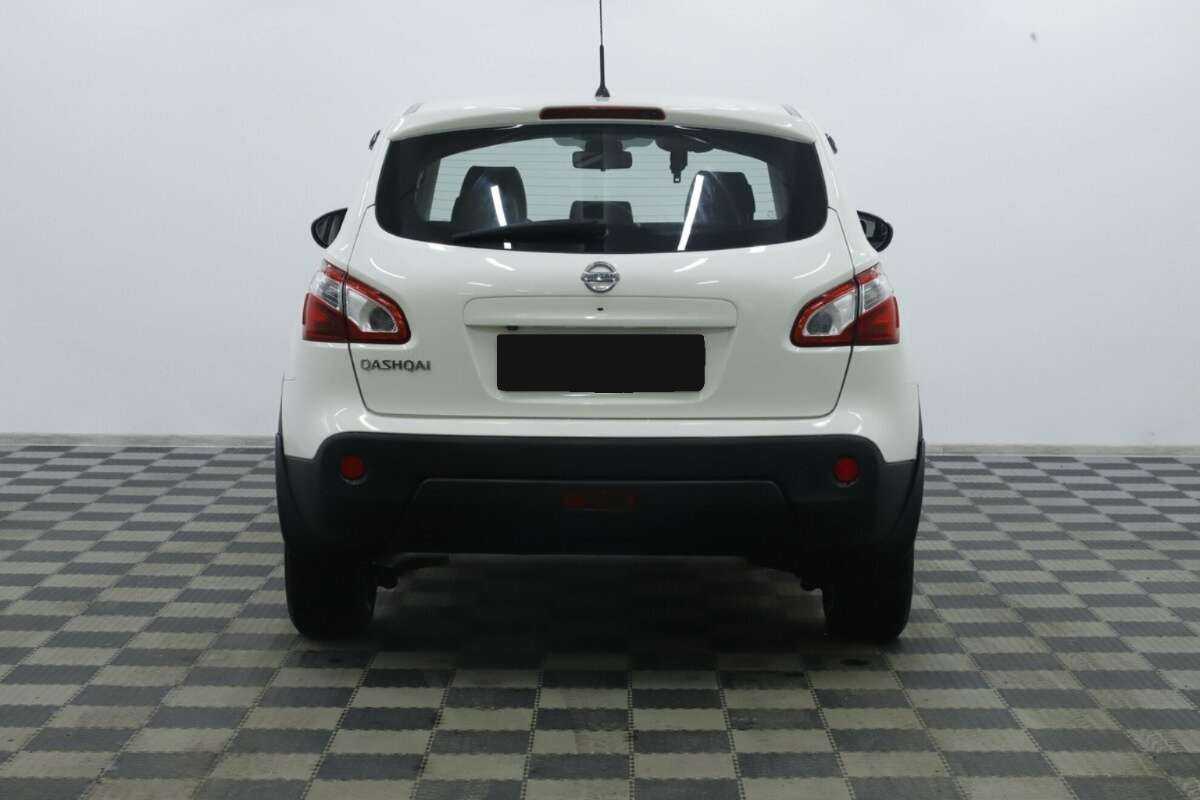 Nissan Qashqai, 2013 - фото №4