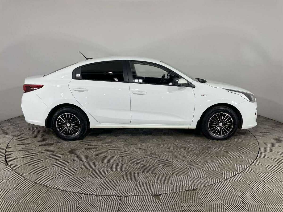 Kia Rio, 2018 - фото №4