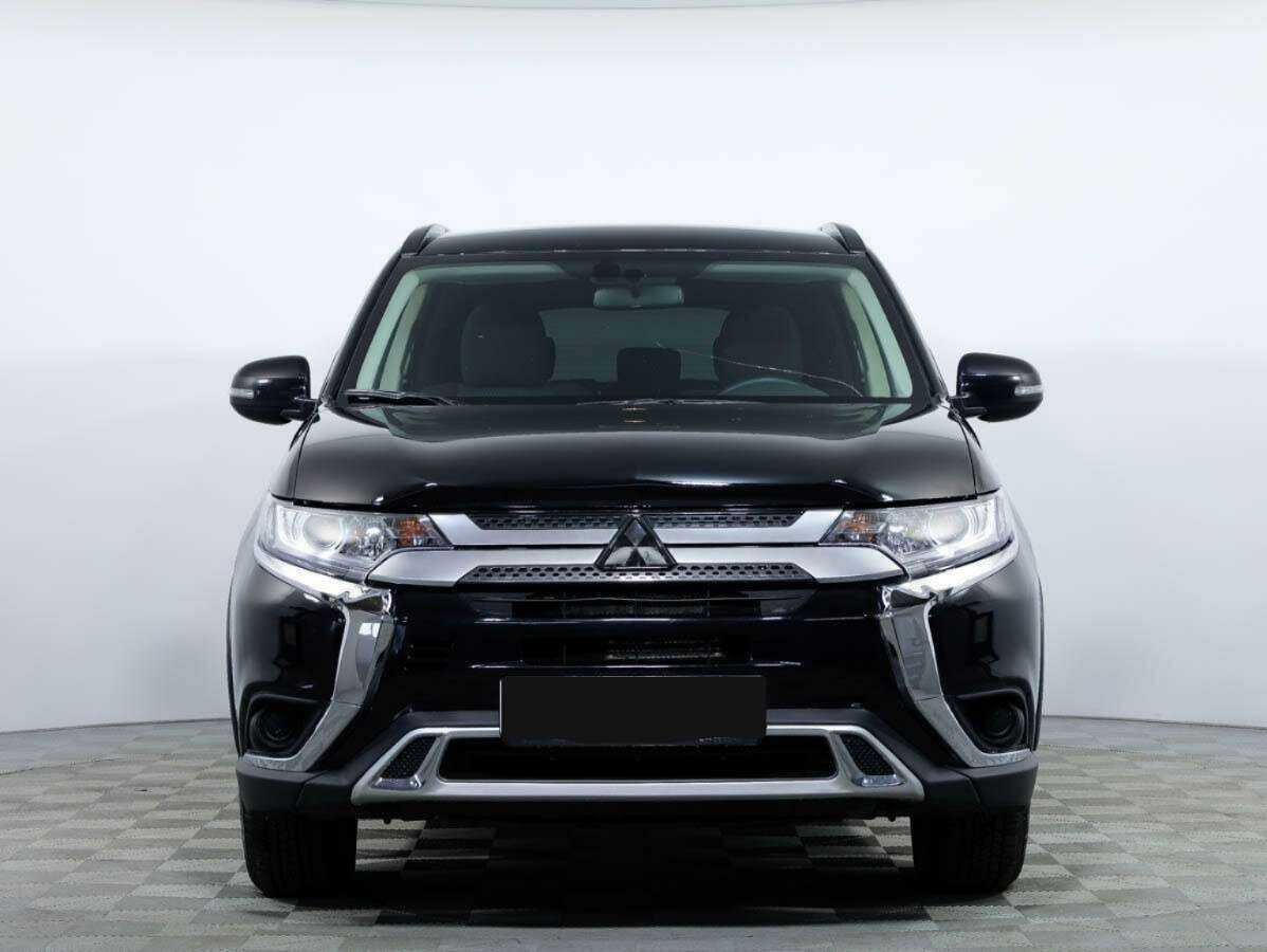 Mitsubishi Outlander, 2021