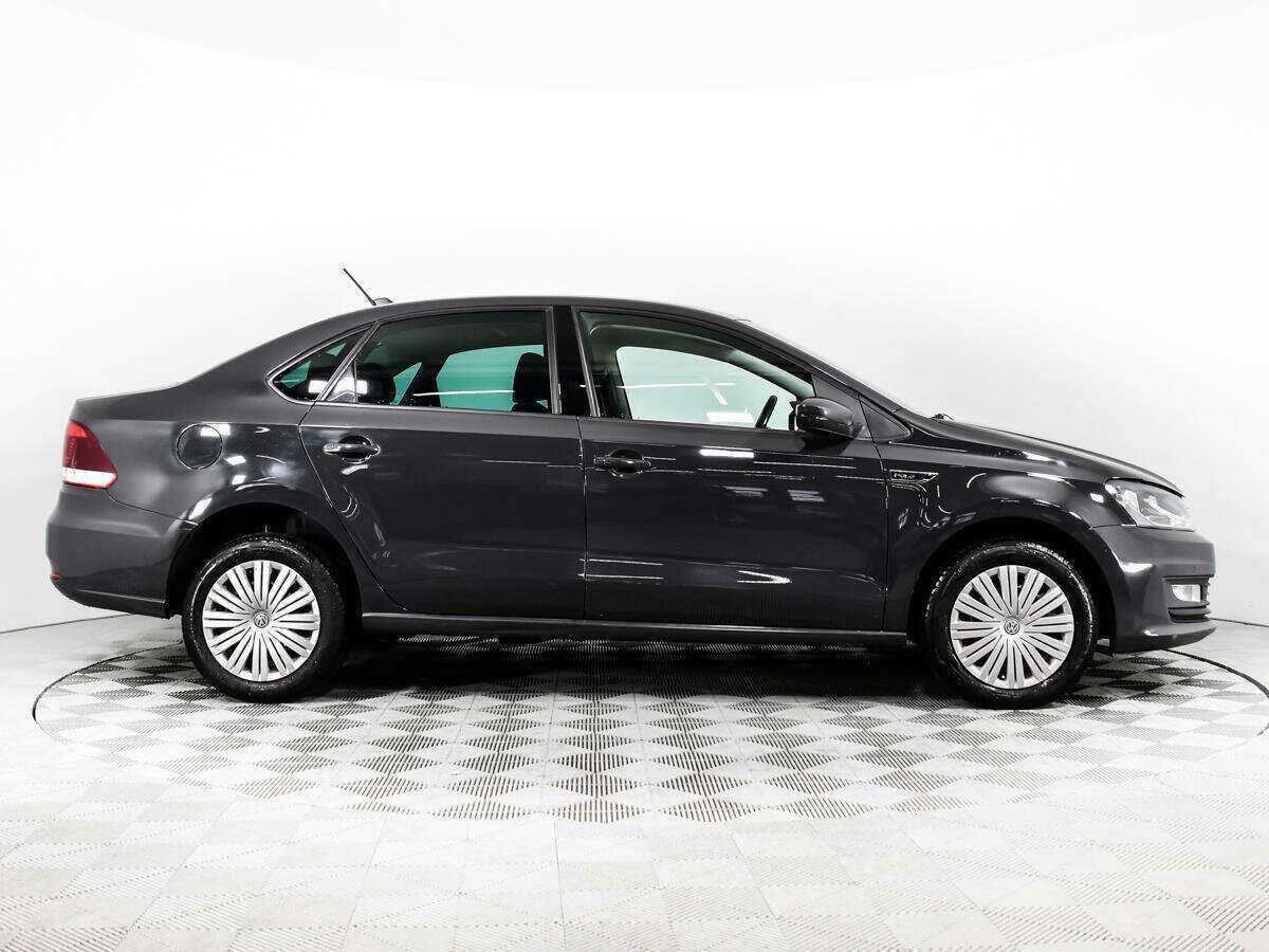 Volkswagen Polo, 2018 - фото №4