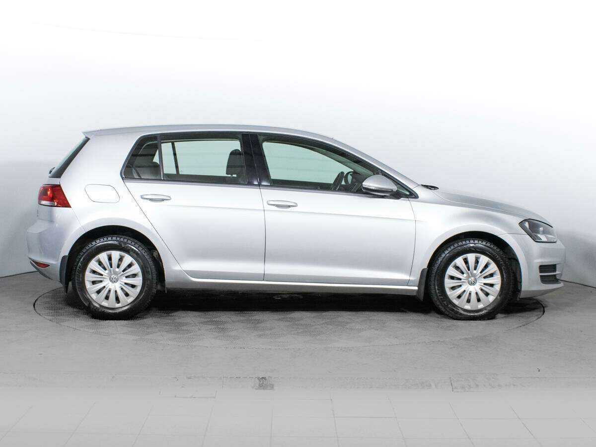 Volkswagen Golf, 2013 - фото №4