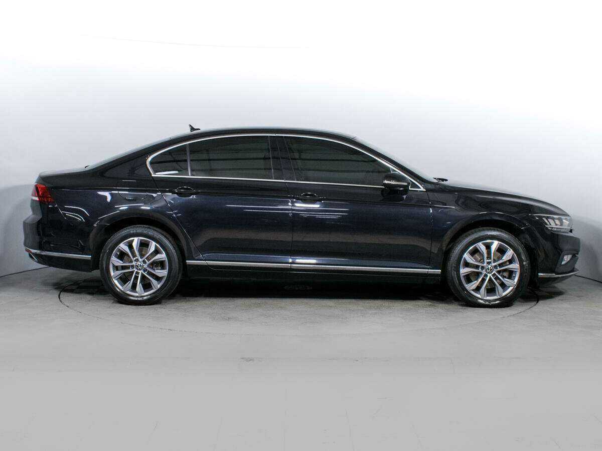 Volkswagen Passat, 2021 - фото №4