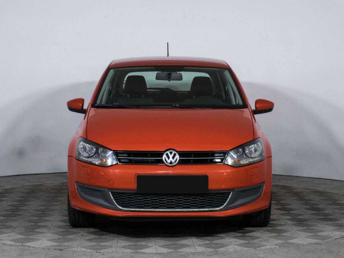 Volkswagen Polo, 2012 - фото №2