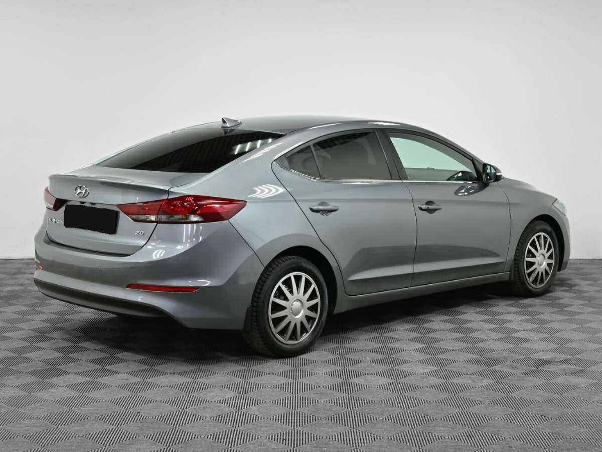 Hyundai Elantra, 2018 - фото №2