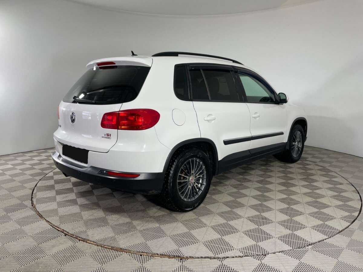 Volkswagen Tiguan, 2013 - фото №4