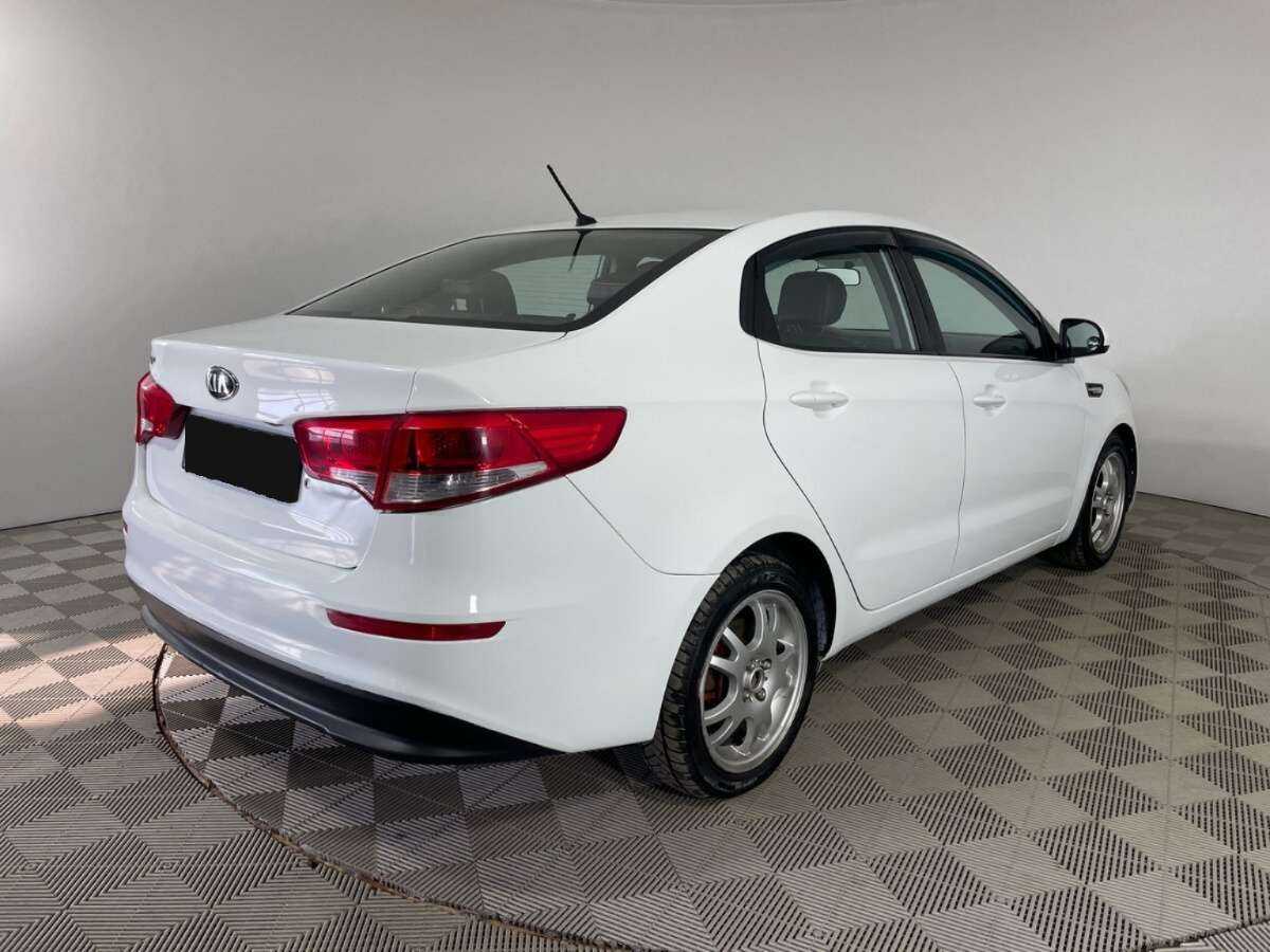 Kia Rio, 2015 - фото №4