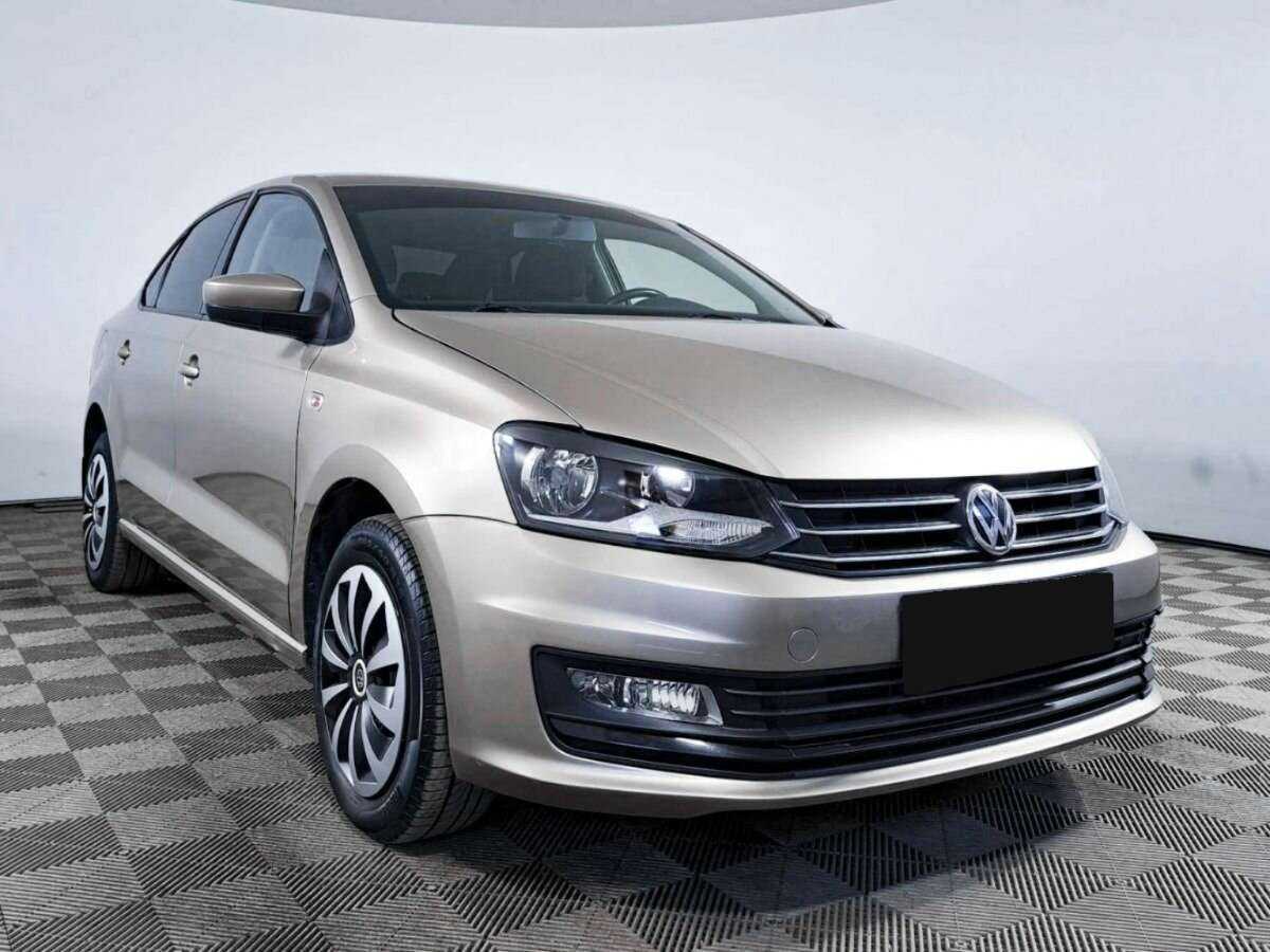 Volkswagen Polo, 2018 - фото №3