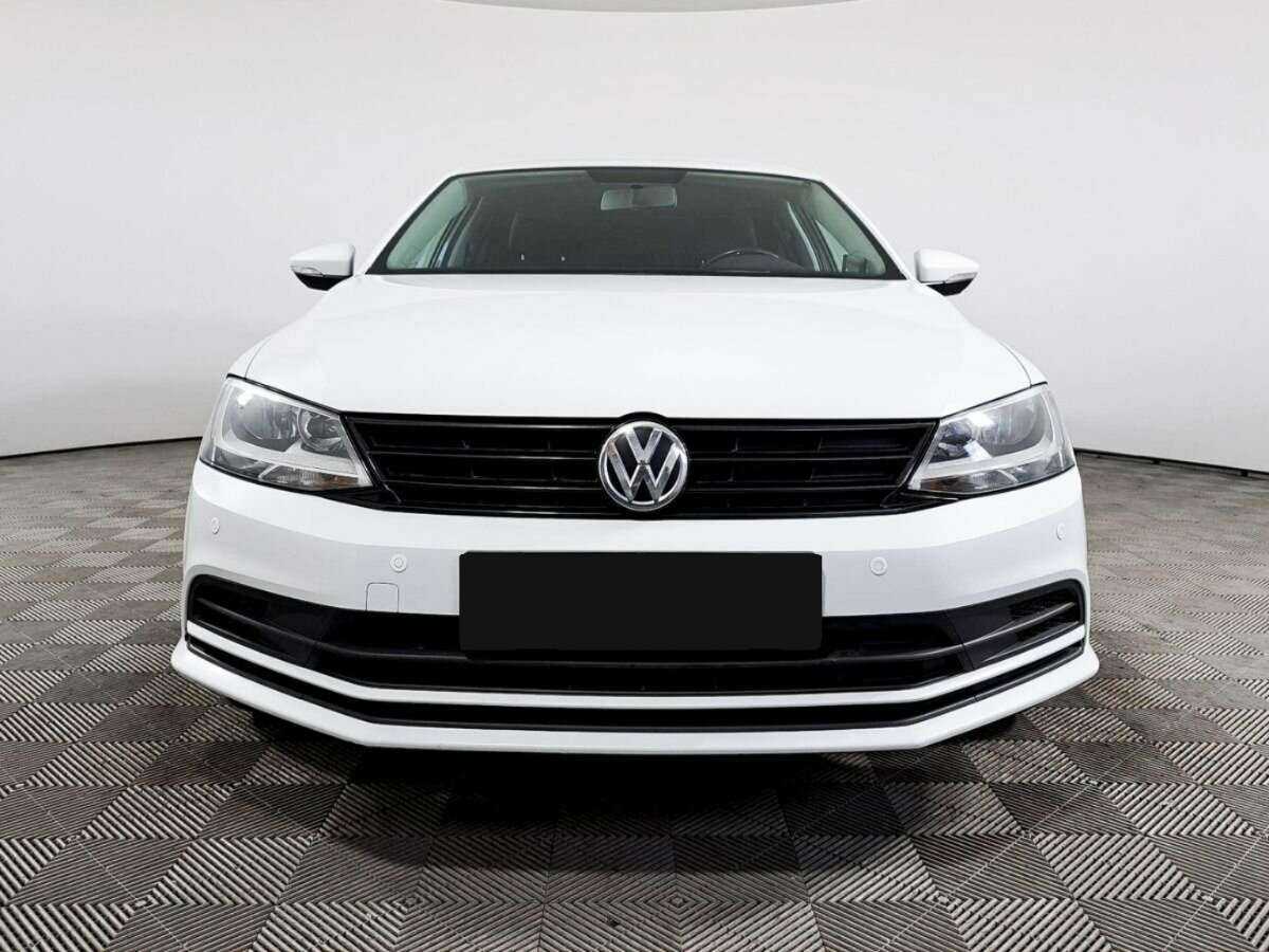 Volkswagen Jetta, 2018 - фото №2