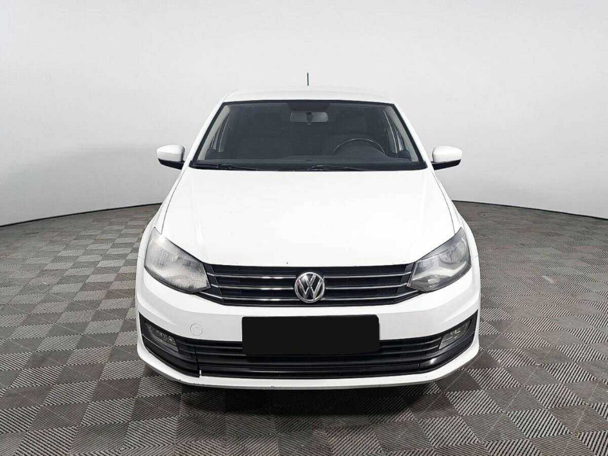 Volkswagen Polo, 2016 - фото №2