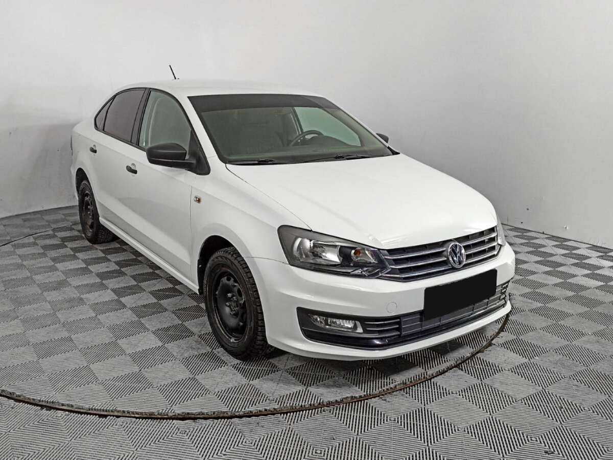 Volkswagen Polo, 2018 - фото №3