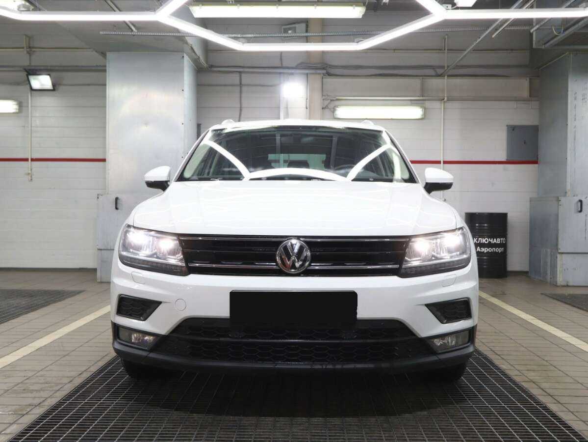 Volkswagen Tiguan, 2018 - фото №3