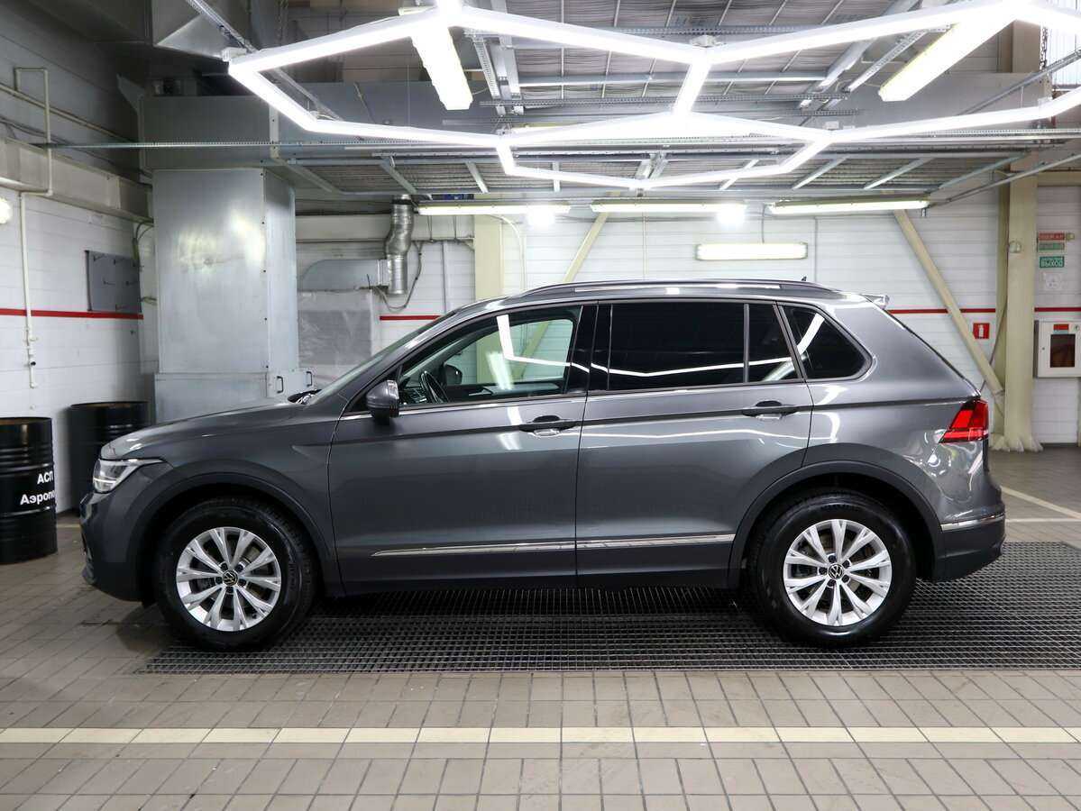Volkswagen Tiguan, 2021 - фото №3