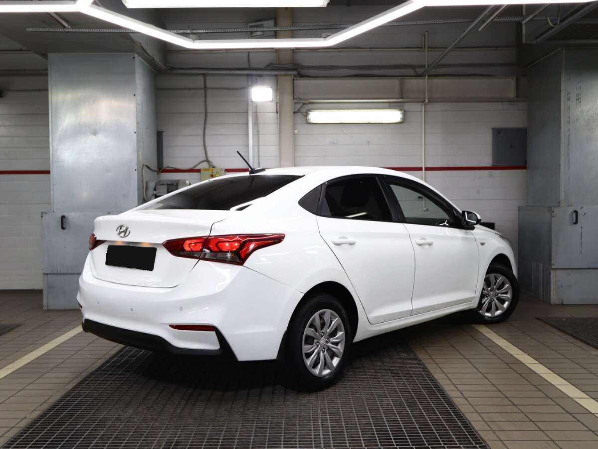 Hyundai Solaris, 2018 - фото №2
