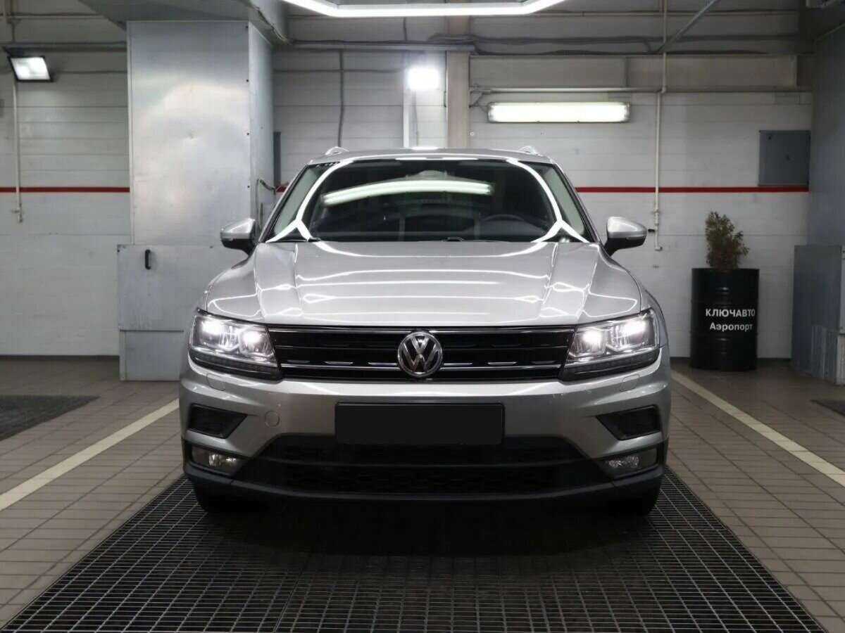 Volkswagen Tiguan, 2018 - фото №3