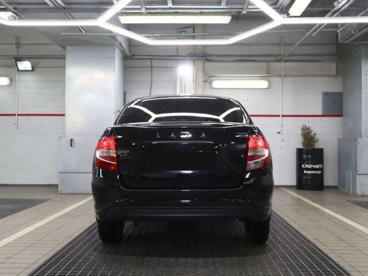 Lada (ВАЗ) Granta, 2023 - фото №3