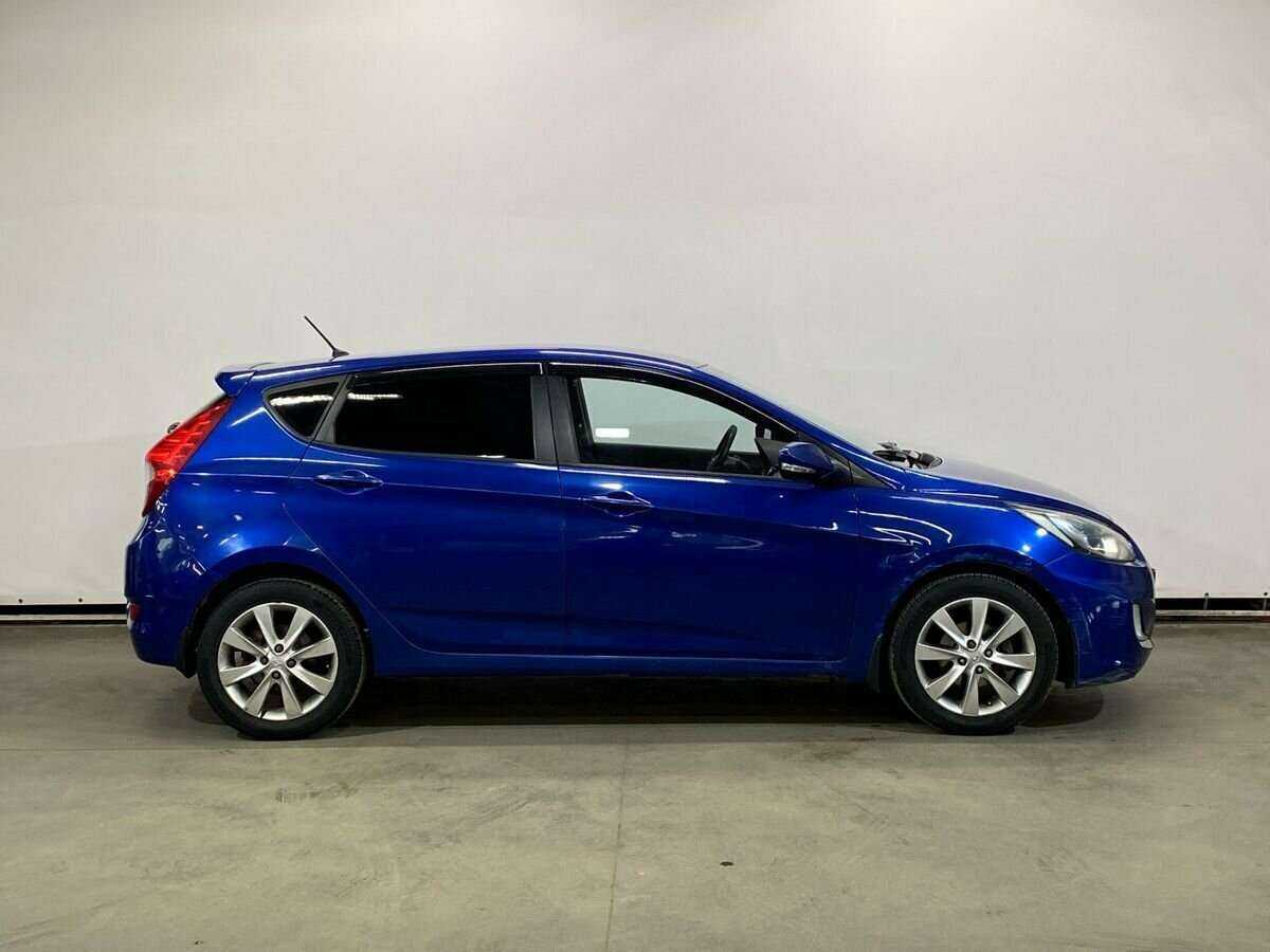 Hyundai Solaris, 2012 - фото №4