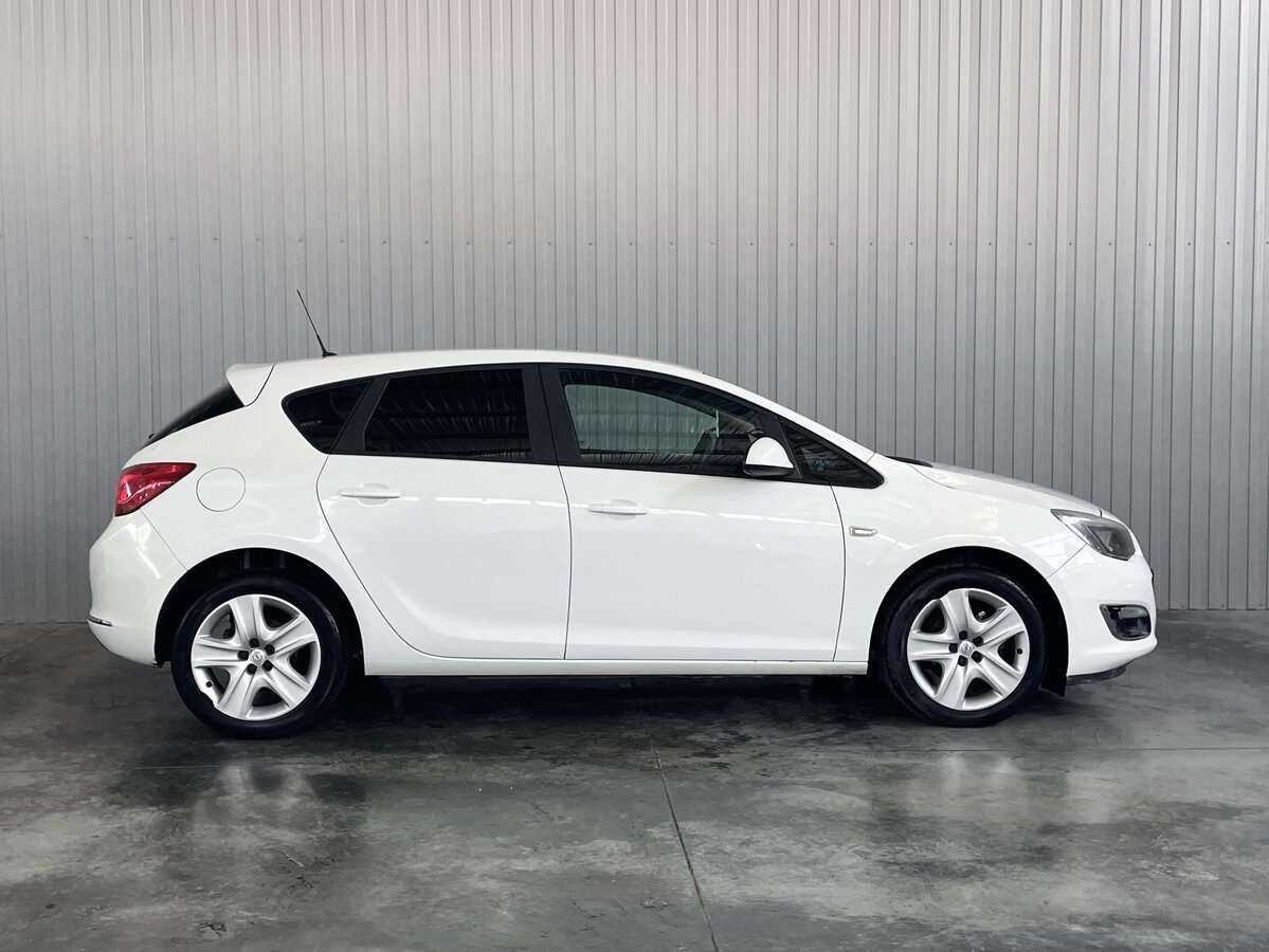 Opel Astra, 2012 - фото №4