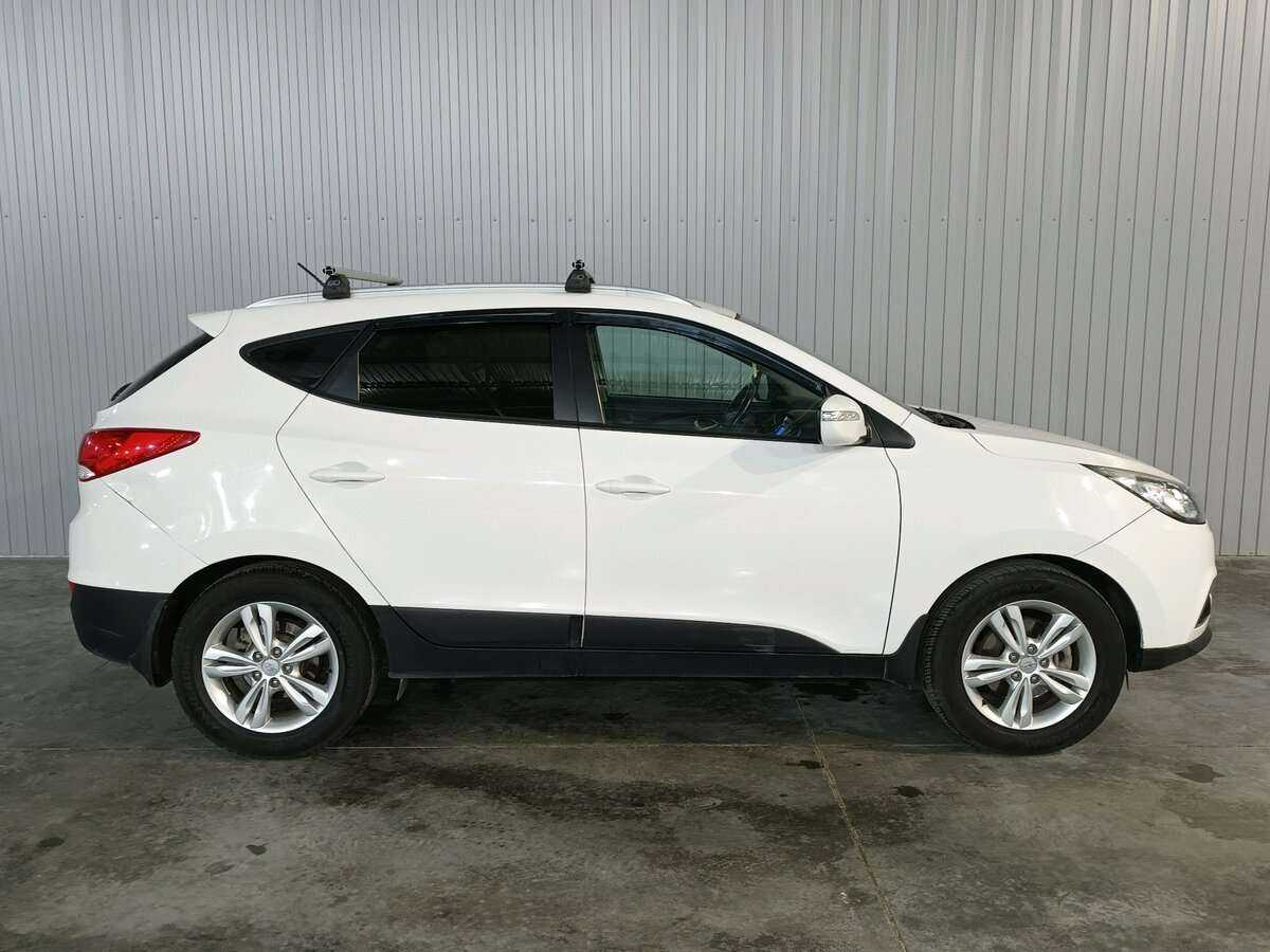 Hyundai ix35, 2012 - фото №4