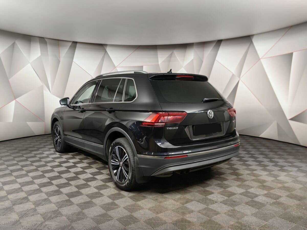 Volkswagen Tiguan, 2018 - фото №4