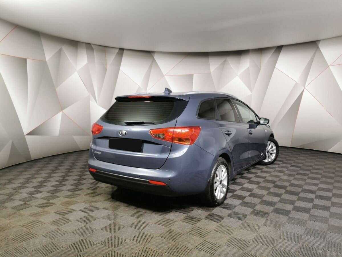 Kia Ceed, 2018 - фото №2
