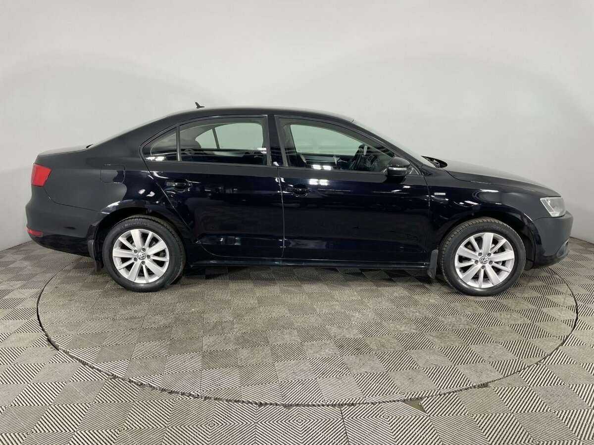 Volkswagen Jetta, 2013 - фото №4